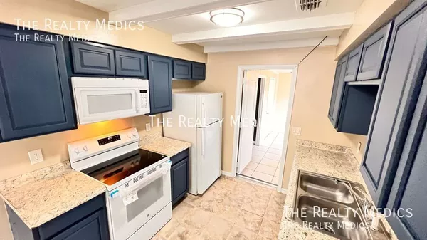 2 bedrooms apartment for rent in Vista East - East Orlando, Orlando