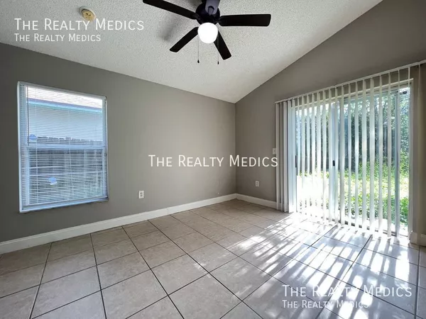 4 bedrooms apartment for rent in Pine Hills - West Orlando, Orlando