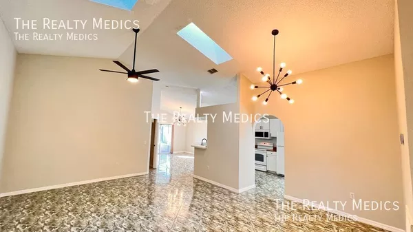 4 bedrooms apartment for rent in Alafaya - East Orlando, Orlando