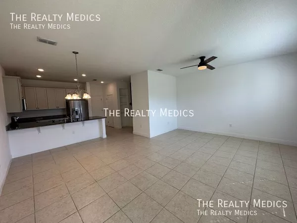 3 bedrooms apartment for rent in Vista East - East Orlando, Orlando