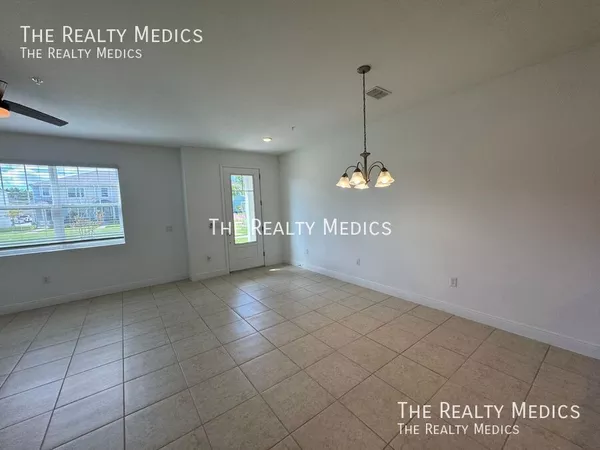 3 bedrooms apartment for rent in Vista East - East Orlando, Orlando