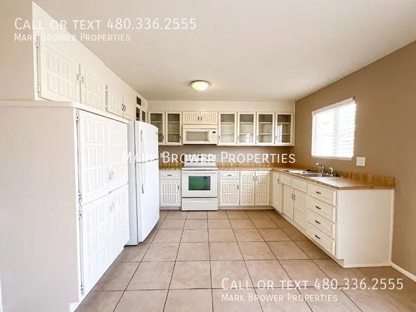 3 bedrooms apartment for rent in Desert View - Phoenix, Phoenix