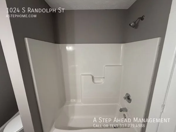 3 bedrooms apartment for rent in Near Southeast - Central Indy, Indianapolis