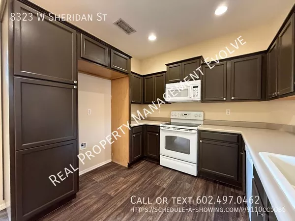 3 bedrooms apartment for rent in Tolleson - SW Valley, Phoenix