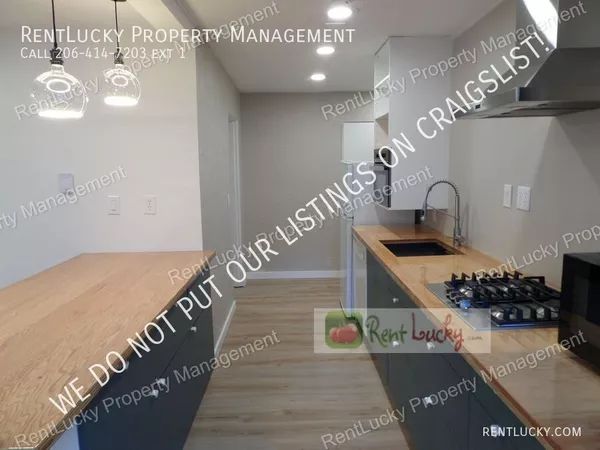 2 bedrooms apartment for rent in Wedgwood - North Seattle, Seattle