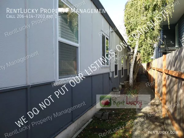 2 bedrooms apartment for rent in Wedgwood - North Seattle, Seattle