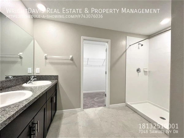 5 bedrooms apartment for rent in Riverview - East Tampa, Tampa