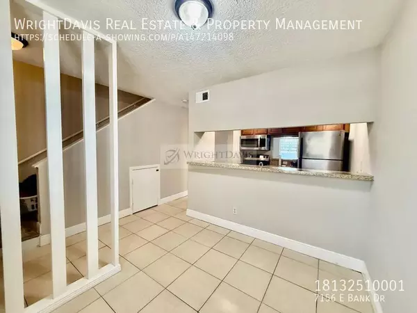 2 bedrooms apartment for rent in Live Oaks Square - East Tampa, Tampa