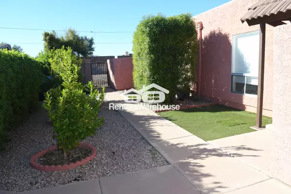 2 bedrooms apartment for rent in Desert View - Phoenix, Phoenix