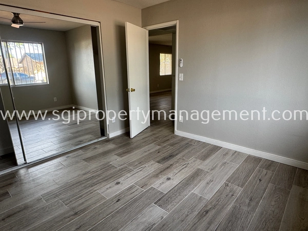 3 bedrooms apartment for rent in Desert View - Phoenix, Phoenix