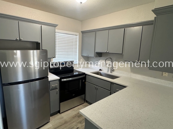 3 bedrooms apartment for rent in Desert View - Phoenix, Phoenix