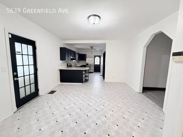 3 bedrooms apartment for rent in Irvington - East Indy, Indianapolis