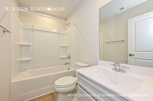 3 bedrooms apartment for rent in Druid Hills - North Charlotte, Charlotte