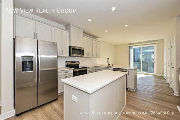 3 bedrooms apartment for rent in Druid Hills - North Charlotte, Charlotte