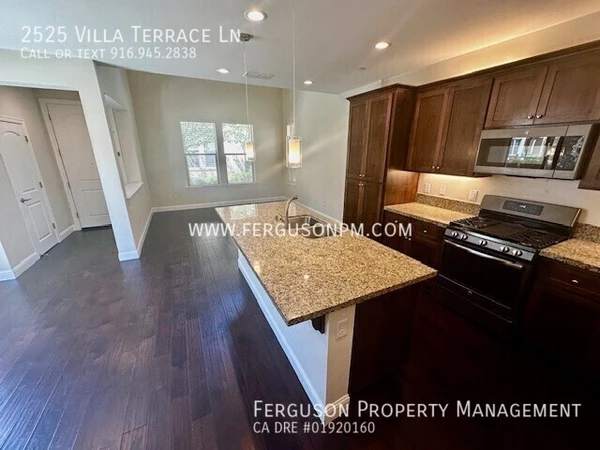 3 bedrooms apartment for rent in Sierra Oaks - East SAC, Sacramento