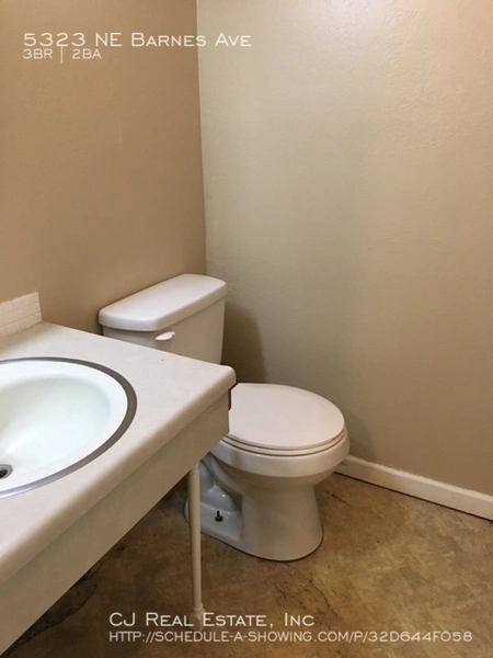 3 bedrooms apartment for rent in Gladstone - Outer KCMO, Kansas City