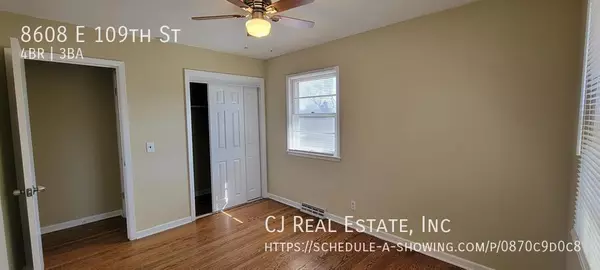 4 bedrooms apartment for rent in Ruskin Heights - KCMO, Kansas City