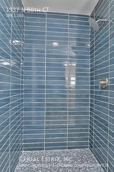 3 bedrooms apartment for rent in Victory Hills - KCK, Kansas City