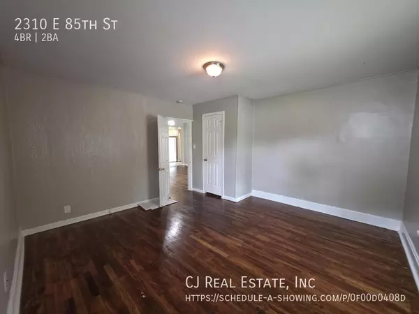 4 bedrooms apartment for rent in Marlborough - KCMO, Kansas City
