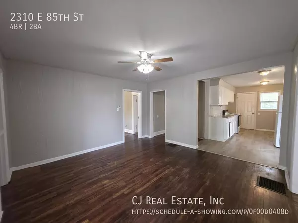 4 bedrooms apartment for rent in Marlborough - KCMO, Kansas City