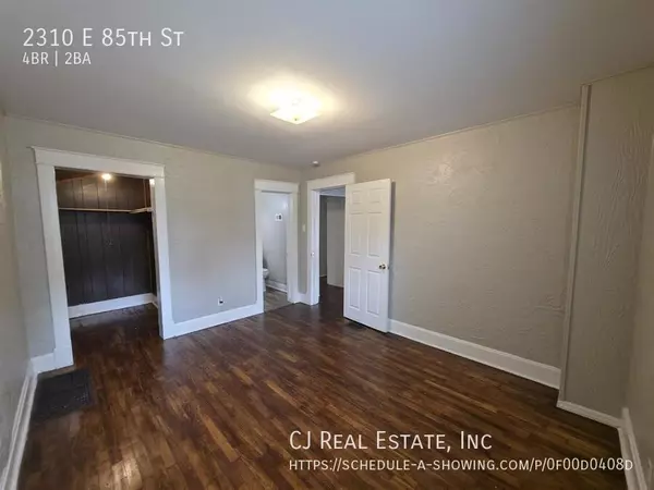 4 bedrooms apartment for rent in Marlborough - KCMO, Kansas City