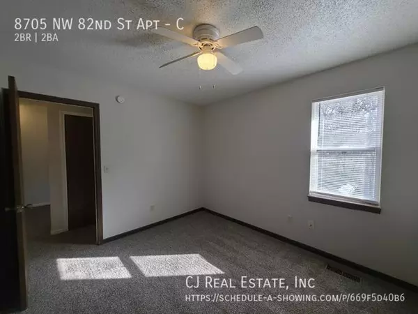 2 bedrooms apartment for rent in Parkville - Outer KCMO, Kansas City