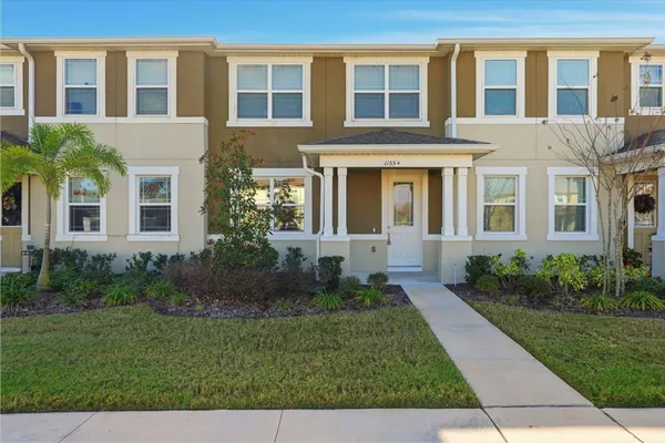 3 bedrooms apartment for rent in Vista East - East Orlando, Orlando