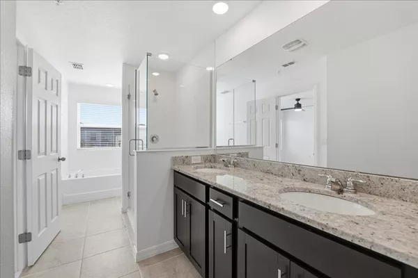 3 bedrooms apartment for rent in Vista East - East Orlando, Orlando