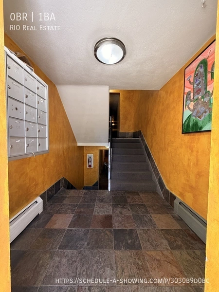 Studio Apartment for rent in Country Club - Center Denver, Denver