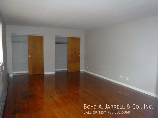 Studio Apartment for rent in Chatham - Far Southeast Side, Chicago
