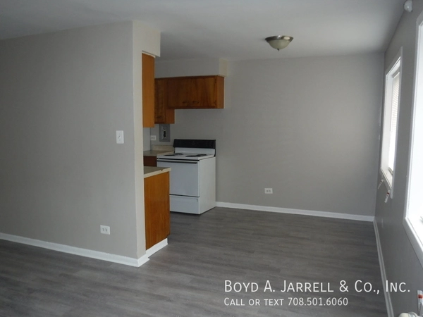 1 bedroom apartment for rent in Chatham - Far Southeast Side, Chicago