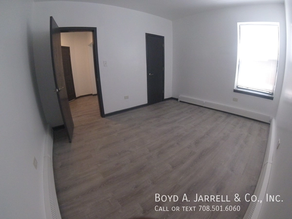 3 bedrooms apartment for rent in Washington Park - South Side, Chicago