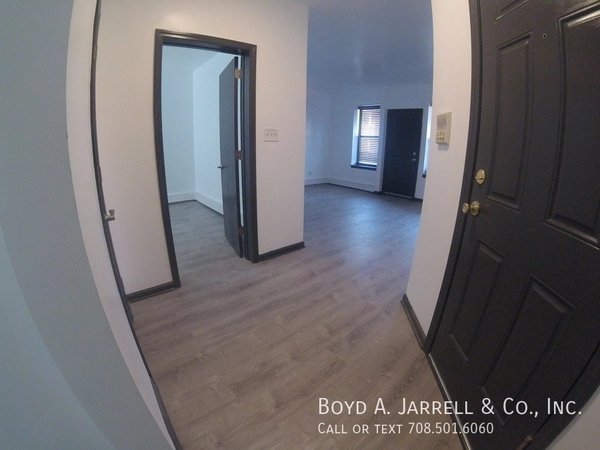 3 bedrooms apartment for rent in Washington Park - South Side, Chicago