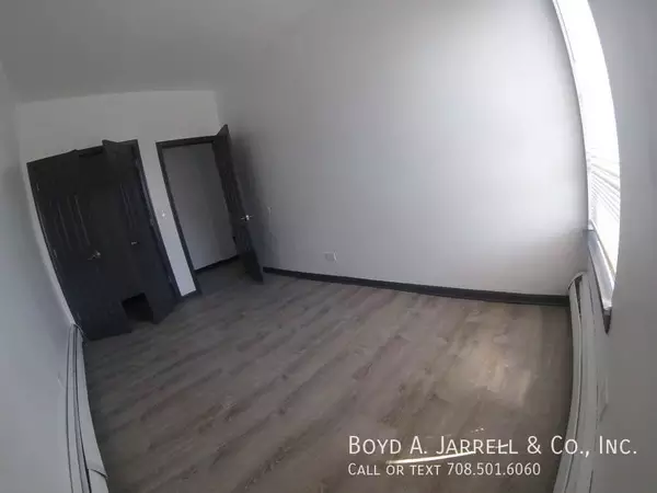 3 bedrooms apartment for rent in Washington Park - South Side, Chicago