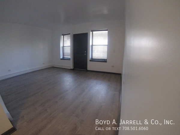 2 bedrooms apartment for rent in Washington Park - South Side, Chicago