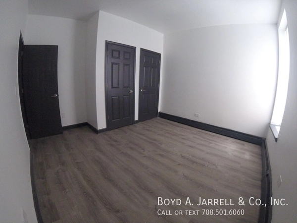 3 bedrooms apartment for rent in Washington Park - South Side, Chicago