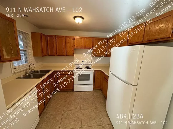 4 bedrooms apartment for rent in Downtown COS - Central COS, Colorado Springs