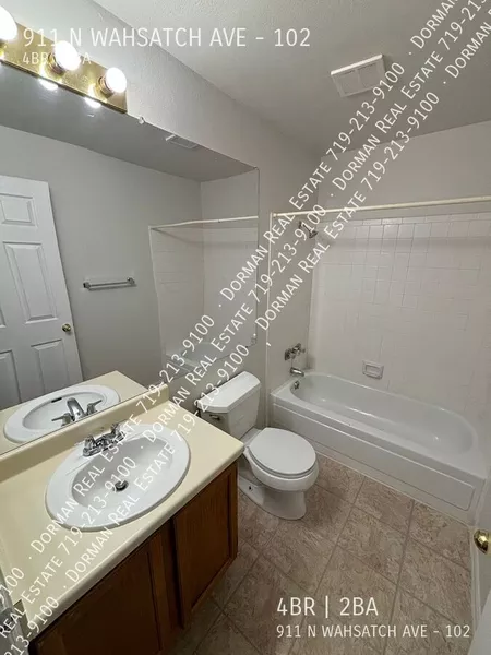 4 bedrooms apartment for rent in Downtown COS - Central COS, Colorado Springs