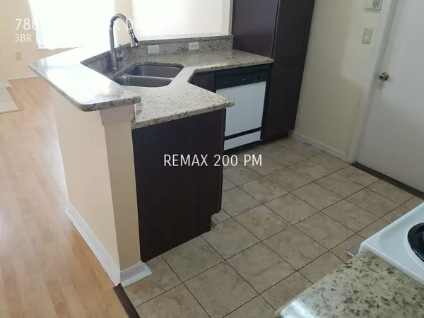 3 bedrooms apartment for rent in Vista East - East Orlando, Orlando