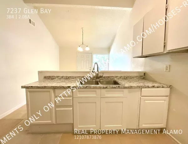3 bedrooms apartment for rent in Northeast Side - North SATX, San Antonio