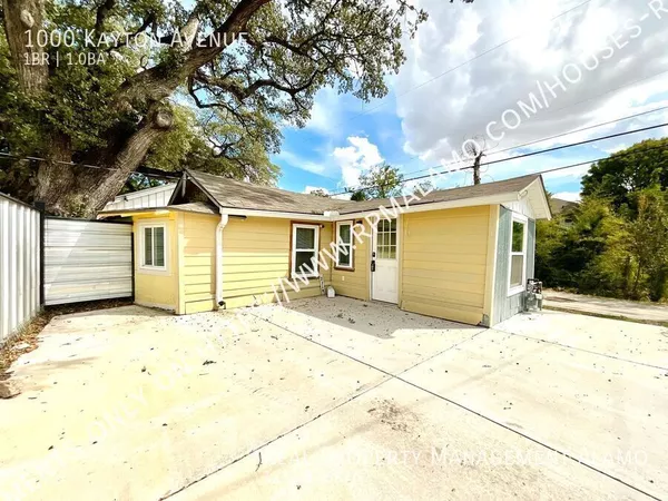 1 bedroom apartment for rent in Highland Park SATX - East SATX, San Antonio