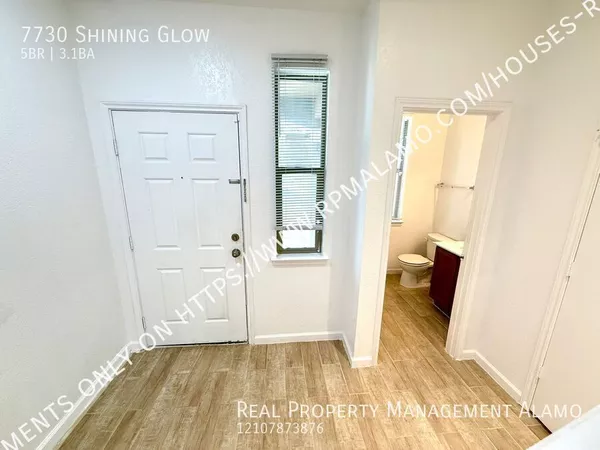 5 bedrooms apartment for rent in Northeast Side - North SATX, San Antonio