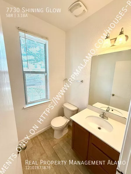 5 bedrooms apartment for rent in Northeast Side - North SATX, San Antonio