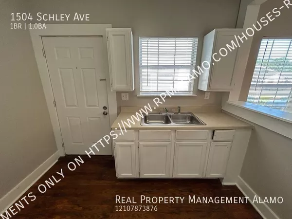 1 bedroom apartment for rent in Highland Park SATX - East SATX, San Antonio