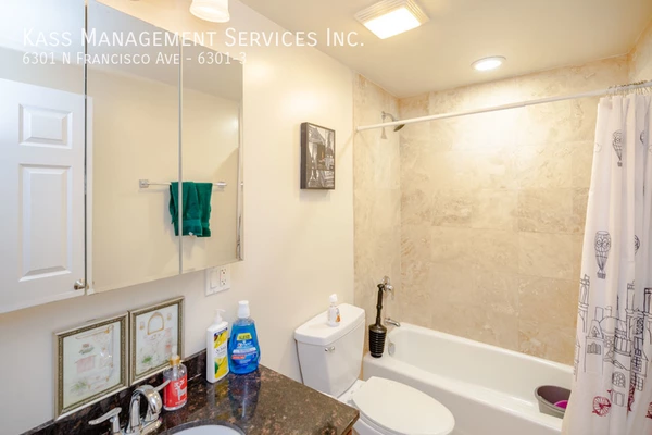 2 bedrooms apartment for rent in West Ridge - Far North Side, Chicago