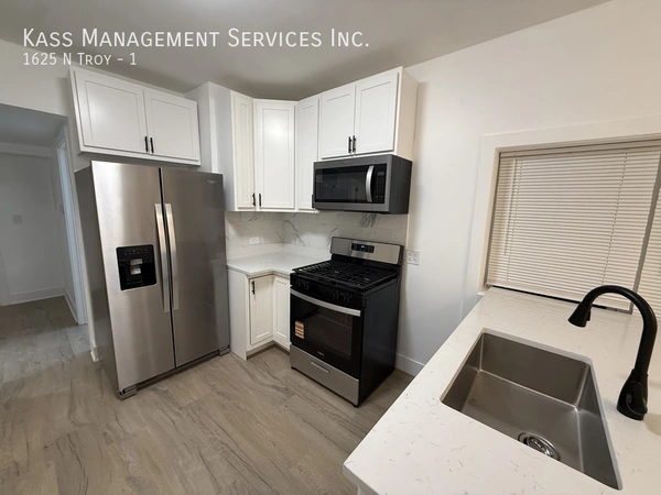 2 bedrooms apartment for rent in Humboldt Park - West Side, Chicago