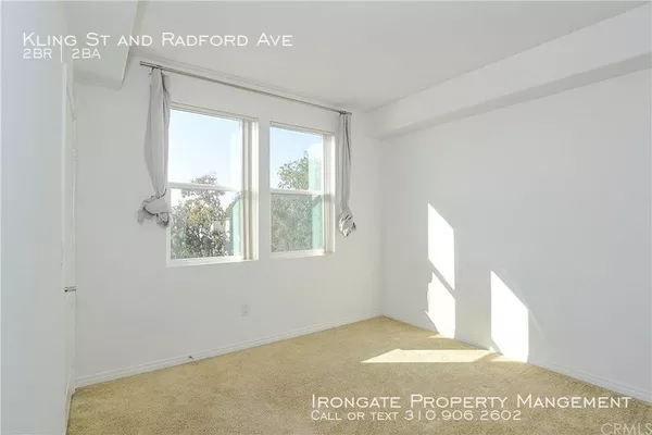 2 bedrooms apartment for rent in Valley Village - San Fernando Valley, Los Angeles