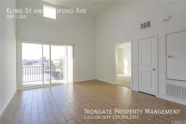 2 bedrooms apartment for rent in Valley Village - San Fernando Valley, Los Angeles