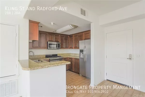 2 bedrooms apartment for rent in Valley Village - San Fernando Valley, Los Angeles