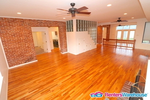 4 bedrooms apartment for rent in Forest Park Southeast - West STL, Saint Louis
